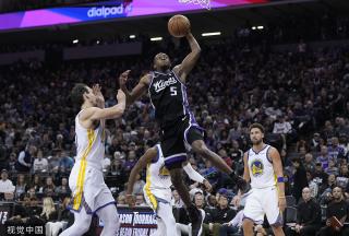 拉扯防线的 拉扯防线的