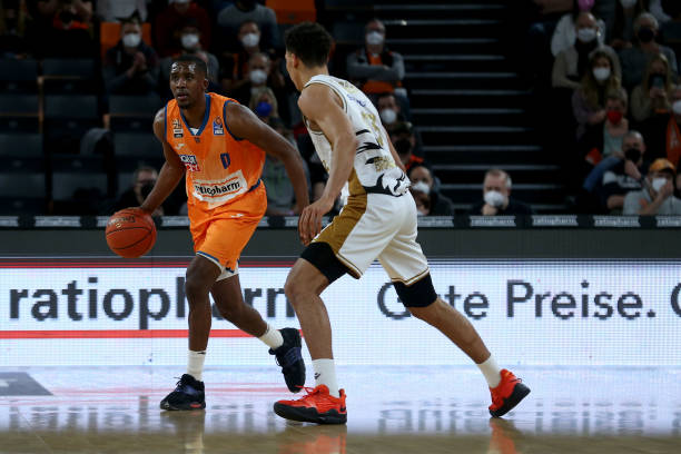 他在国家队 他在国家队