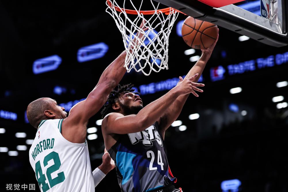 防球员的典 防球员的典